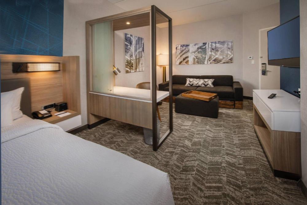 Suite interior
